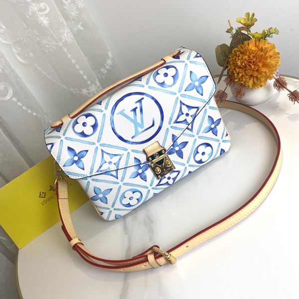 ルイヴィトンバッグ角部分ディテール